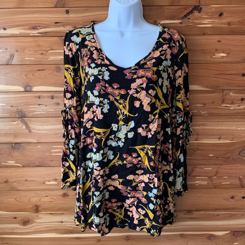 Xhilaration black floral bell sleeve dress xs